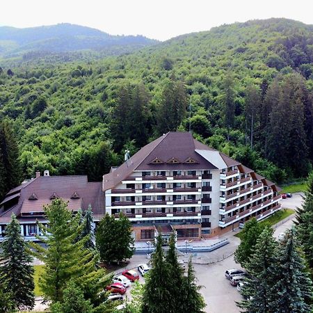Hotel Bradul - Covasna Zewnętrze zdjęcie